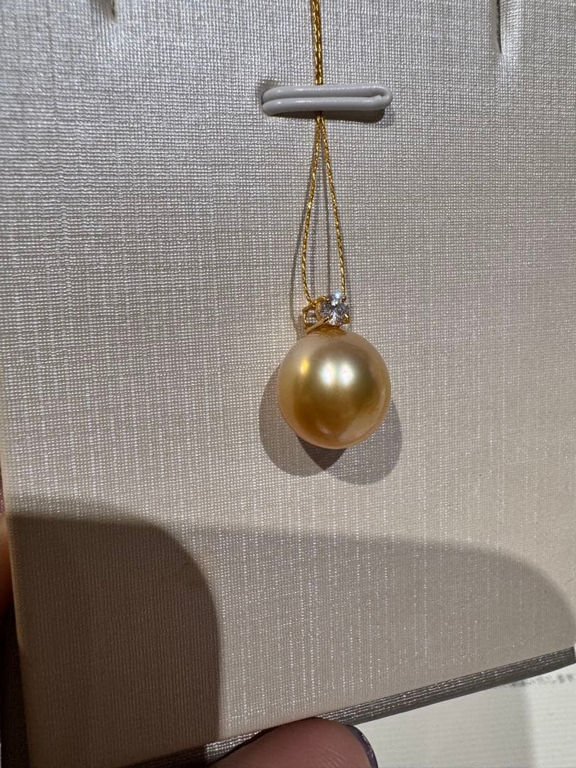 茶金級 最高品質天然南洋白蝶ゴールデンパールペンダント