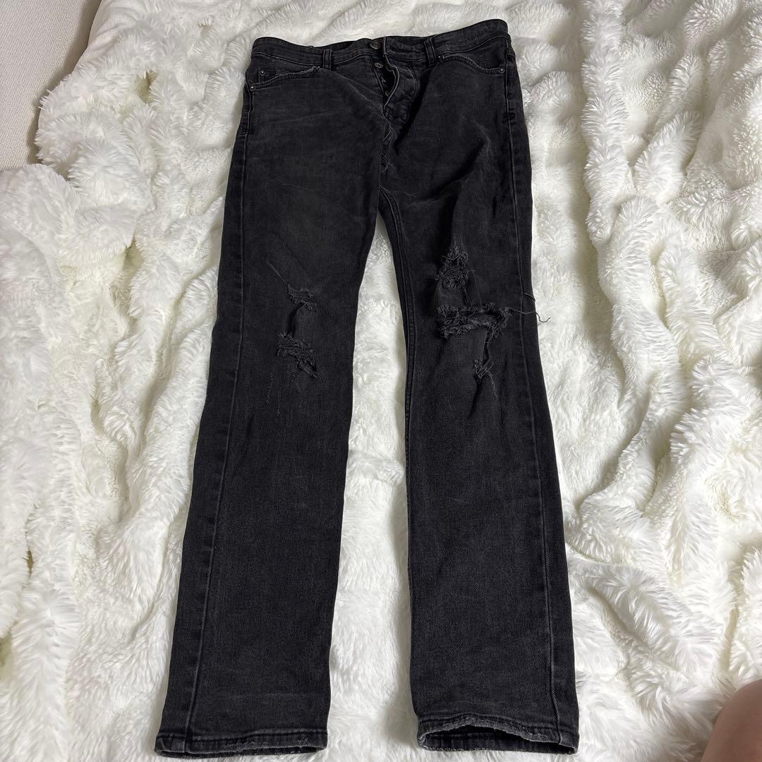 Kusubiスリムフィットデニムブラック