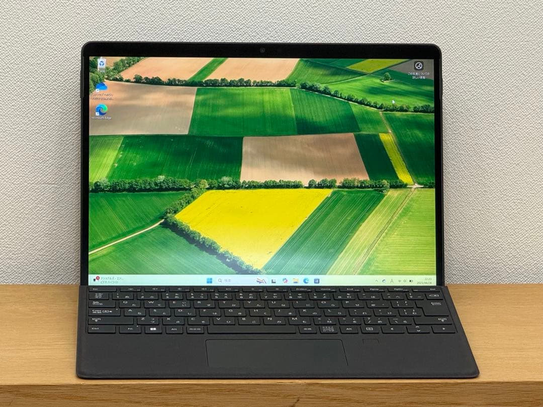 美品：Surface Pro8 Core i5-1145G7/8GB/256GB