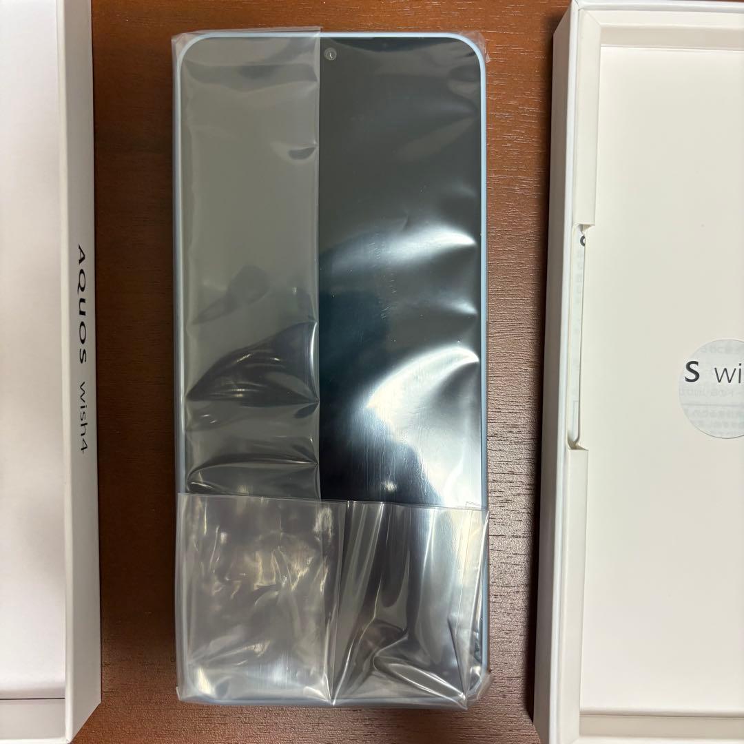 新品未使用 AQUOS wish 4 本体 SH-52E