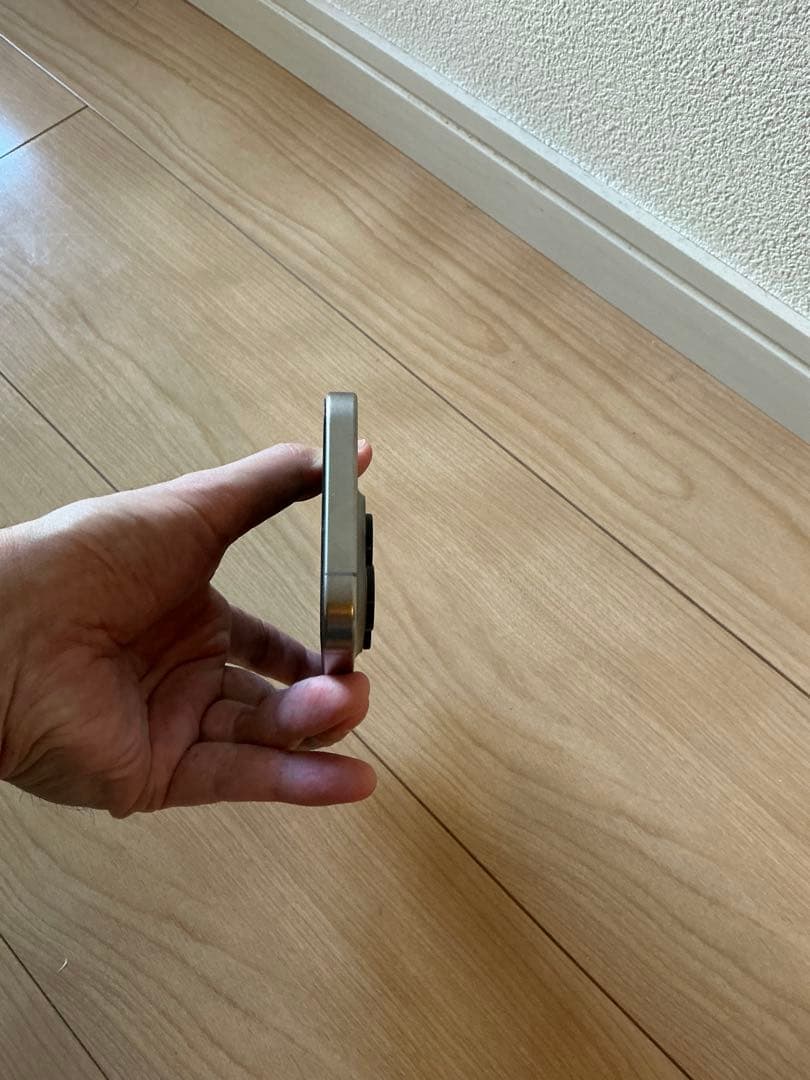 【美品】Apple iPhone 15 Pro 128GB Moftケース