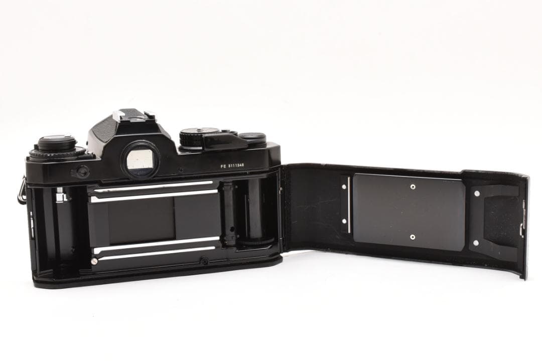 Nikon FE 一眼レフフィルムカメラボディ ニコン