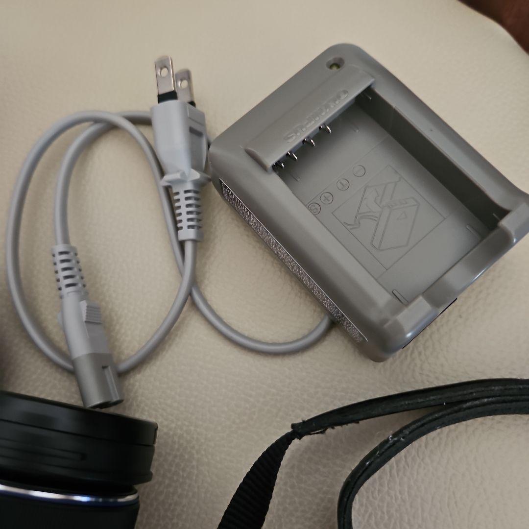 本日発送☆メロンパン☆さま専用OLYMPUS PEN E-PL9 ミラーレス一眼