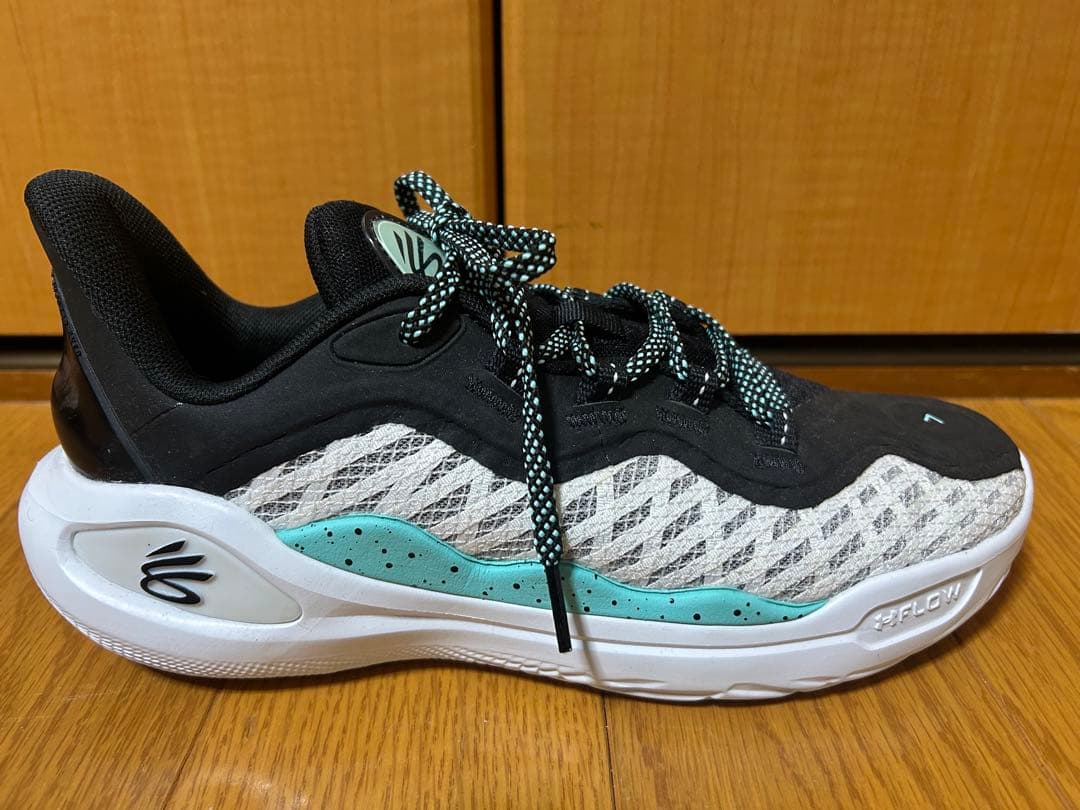 専用　CURRY バスケットボールシューズ ブラック/ホワイト　25センチ