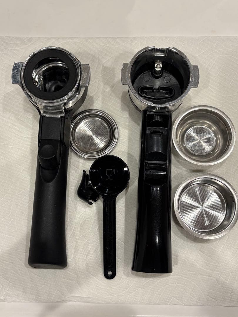 デロンギ エスプレッソ・カプチーノメーカー ECO310B