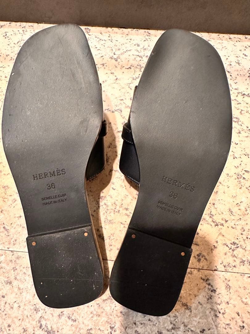 Hermes’ サンダル