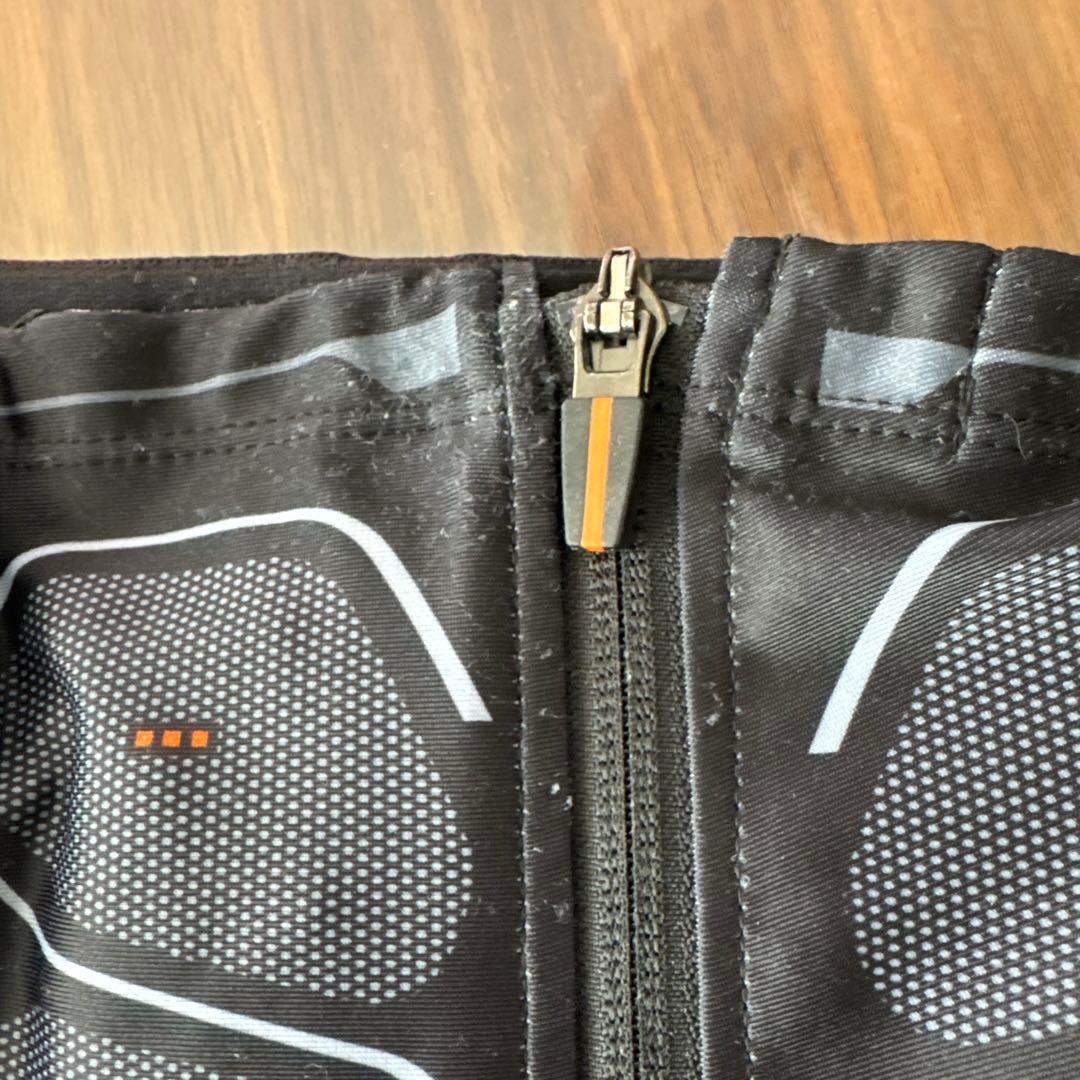 SIXPAD Powersuit Core Belt Mサイズ　コントローラー付