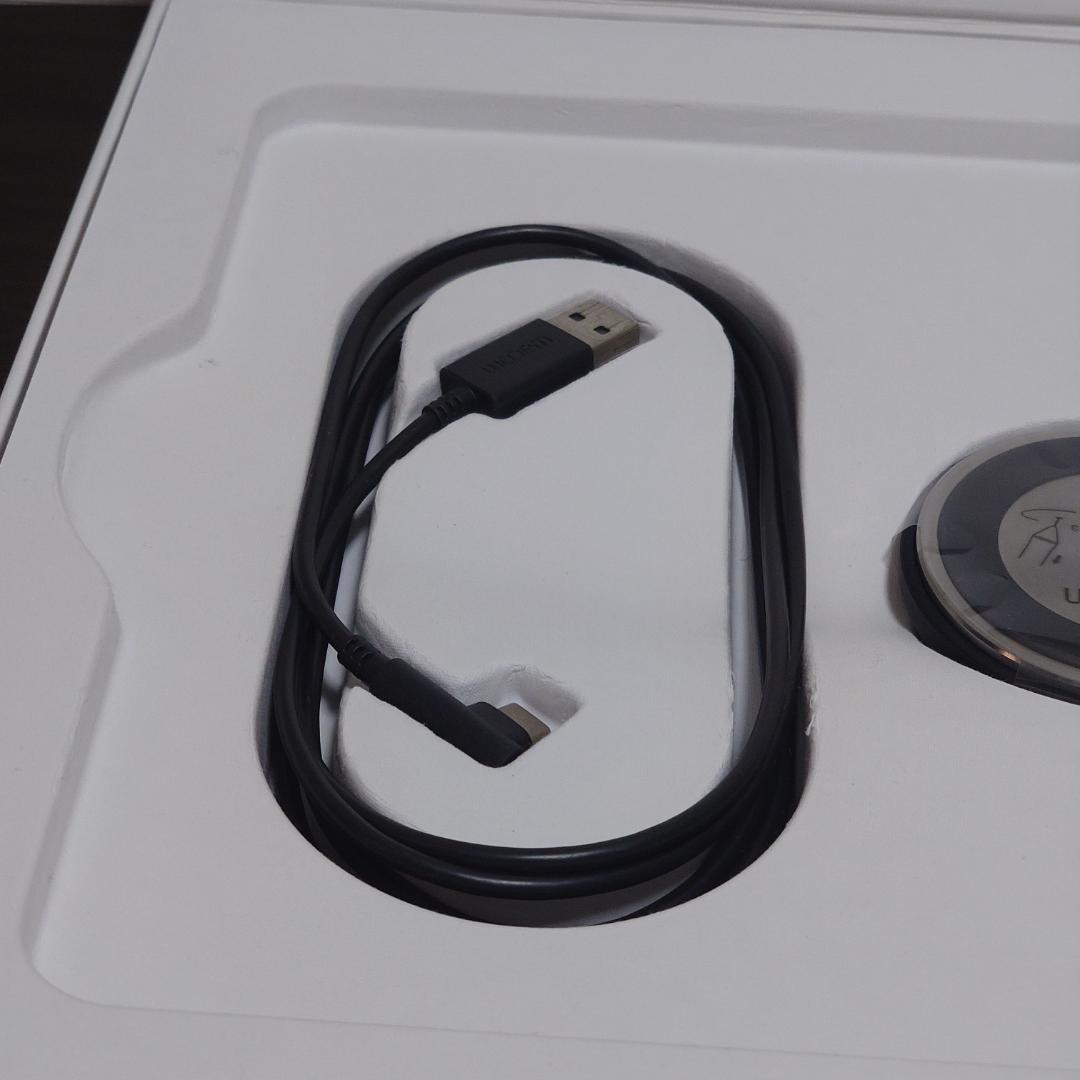 ワコムペンタブ Wacom Intuos Pro Mサイズ PTH-660/K0