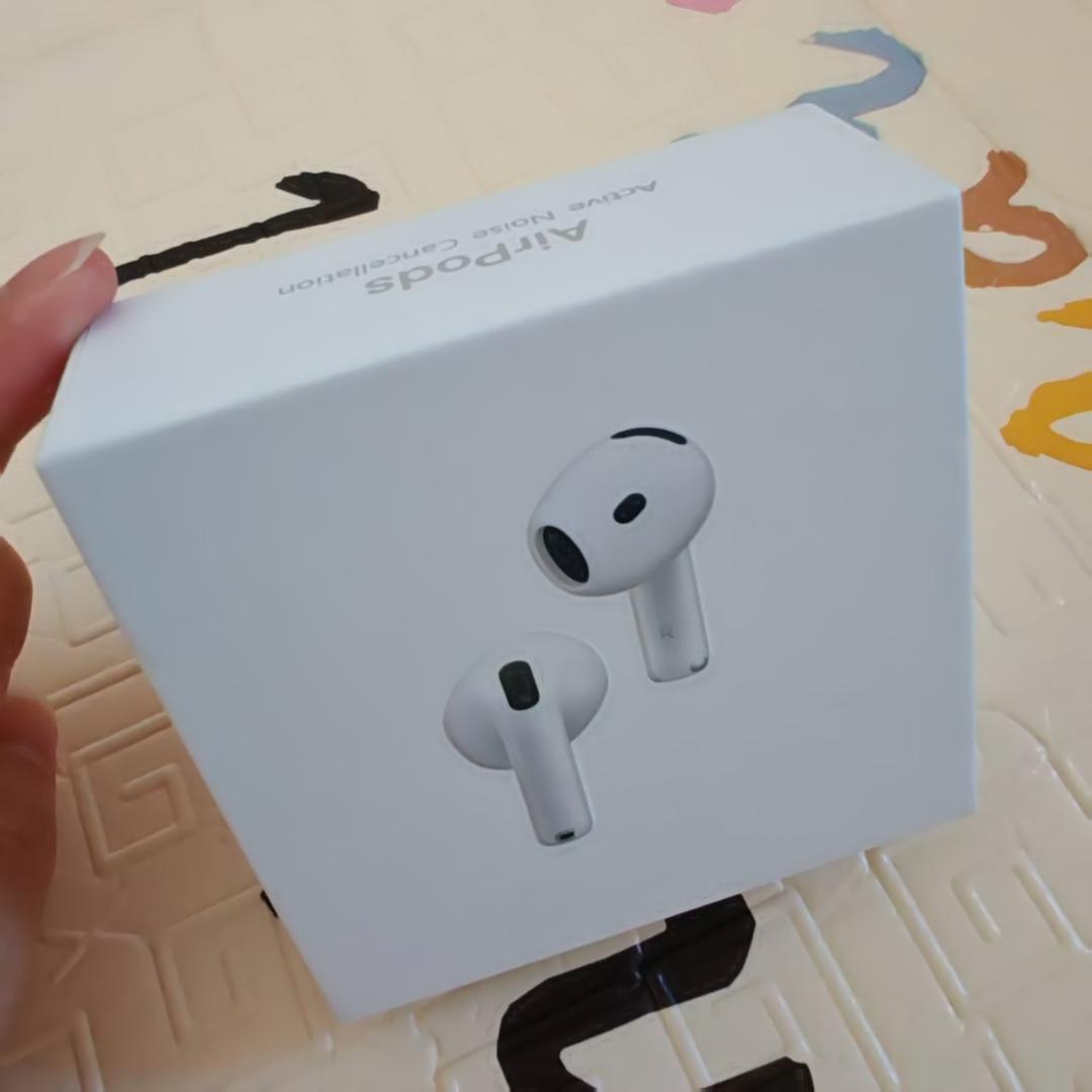 AirPods 4 アクティブノイズキャンセリング【新品/未開封】