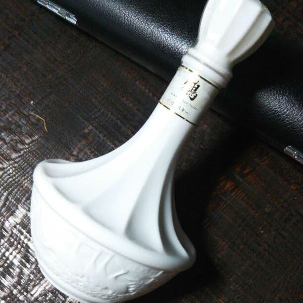 ☆NIKKA 鶴 ウィスキー 陶磁器ボトル レア物