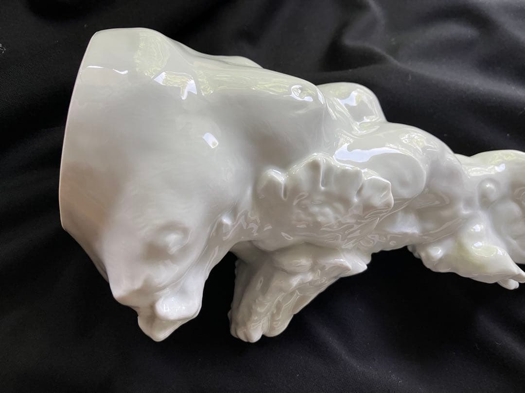 龍　Meissen マイセン　ドラゴン　白磁　置物　フィギュリン　ビスク