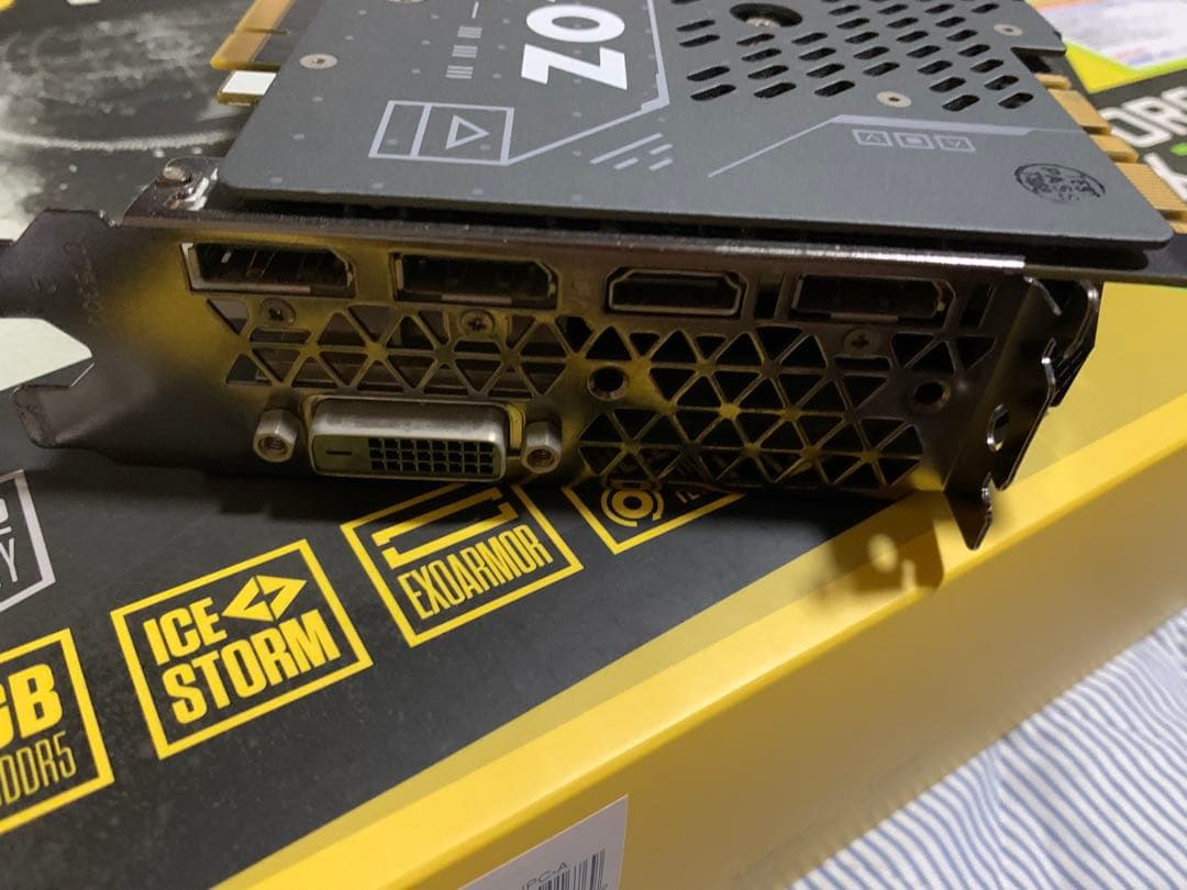 ZOTAC GEFORCE GTX 1070 グラフィックボード