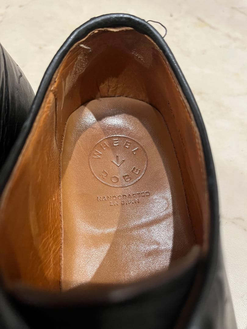 wheel robe ウィールローブ　ポストマンシューズ