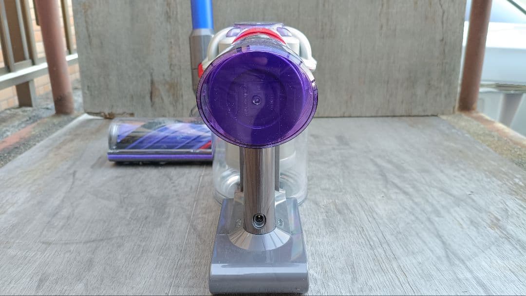Dyson ダイソン コードレスクリーナー SV25