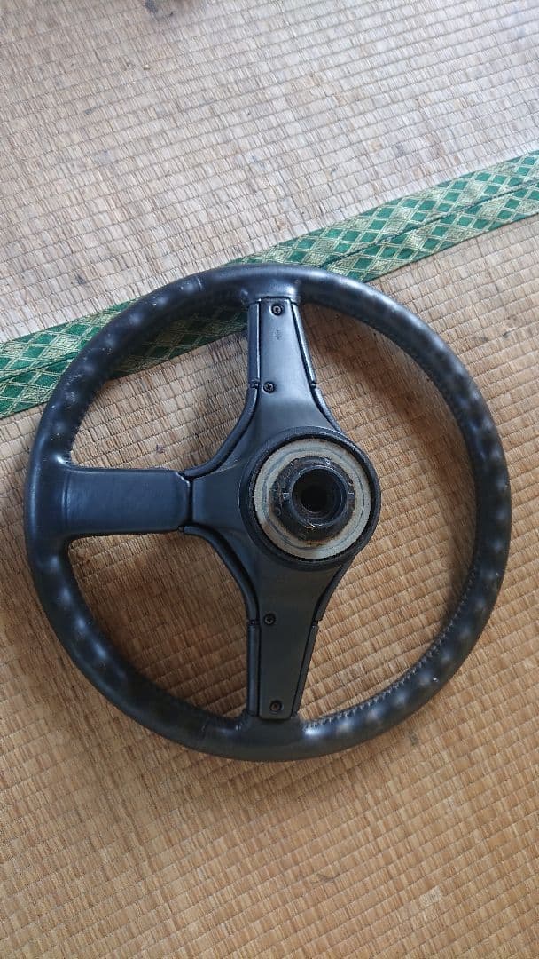 Y31 グロリア　グランツーリスモSV ハードトップ　純正ハンドル　希少