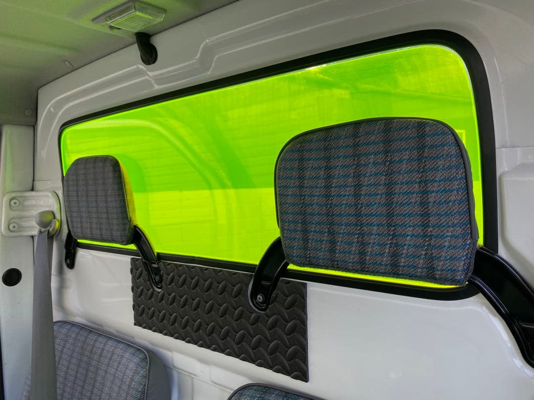 アクティトラック　HA7 リアガラスカバー 1点限り　早い方優先です✨