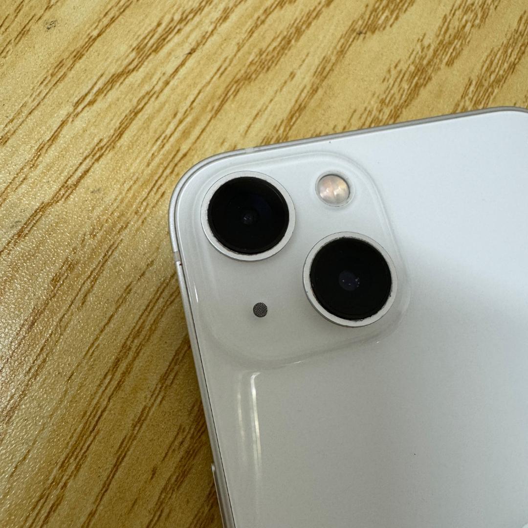 GA7047◆iPhone 13 128GB スターライト SIMフリー♪