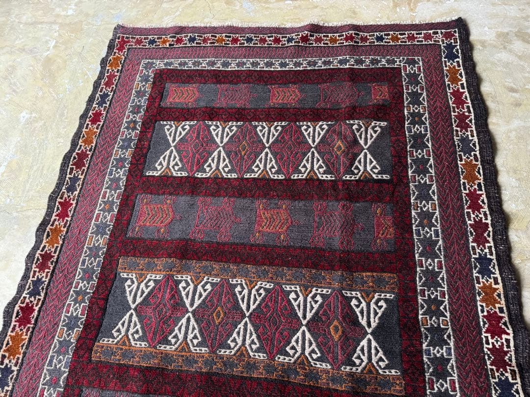 トライバルラグ ヴィンテージ家具 210×126cm 手織り 絨毯 カーペット