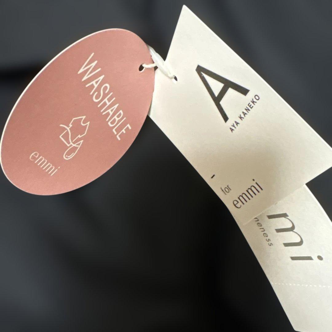 金子綾さん×emmiブラック ロングワンピース 長袖