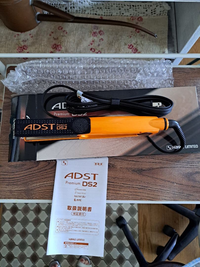 ADST DS2 ストレートヘアアイロン