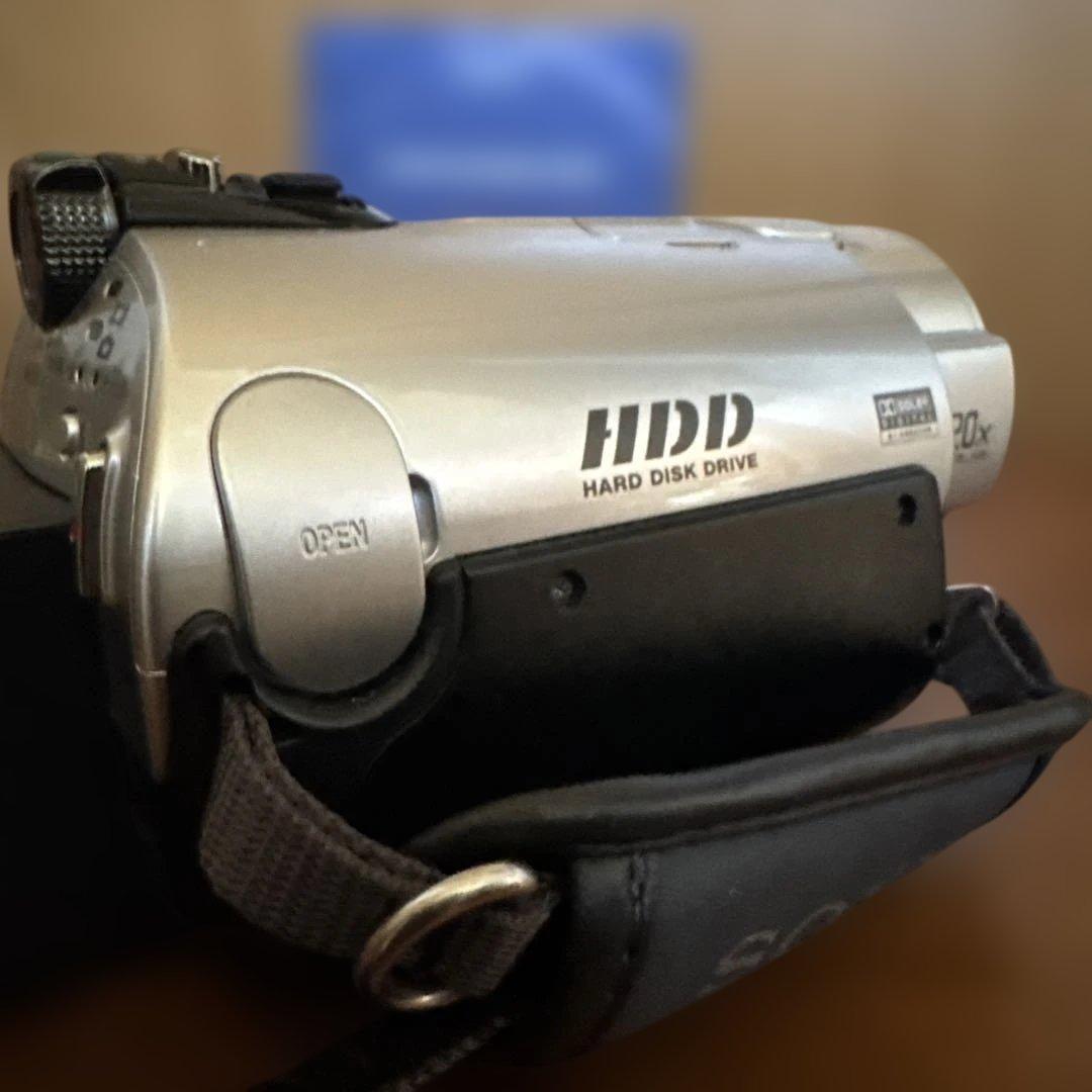 SONY Handycam　DCR-SR300
