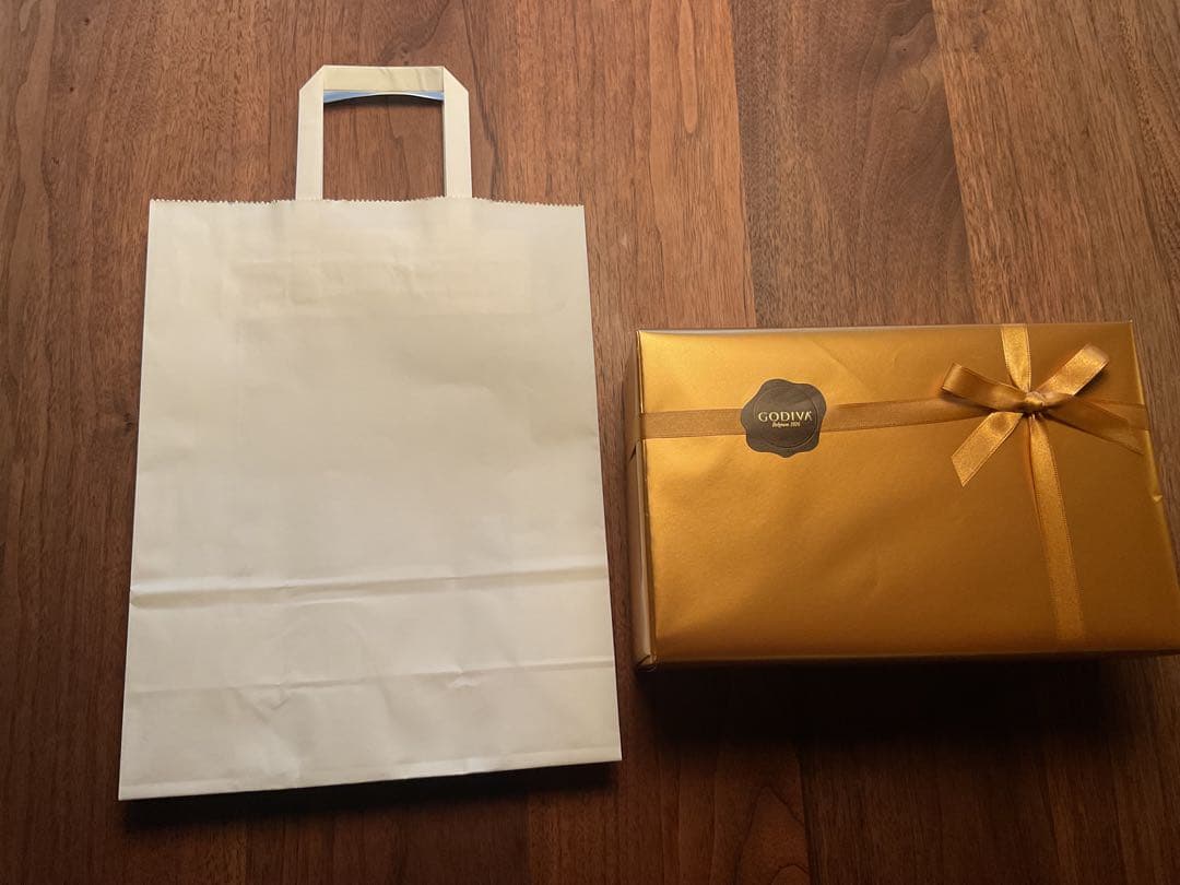 GODIVA ゴディバ　グランプラス（30粒入）　定価10800円　未開封