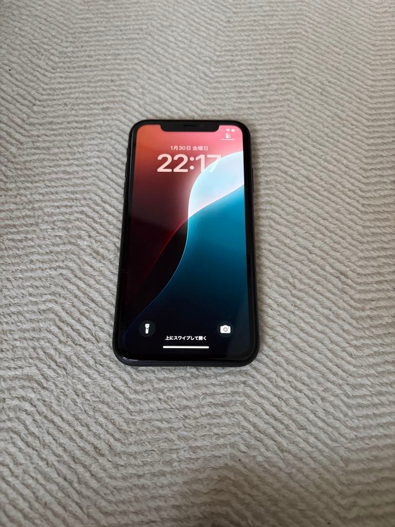 a*y様 iPhone11 ブラック　64GB