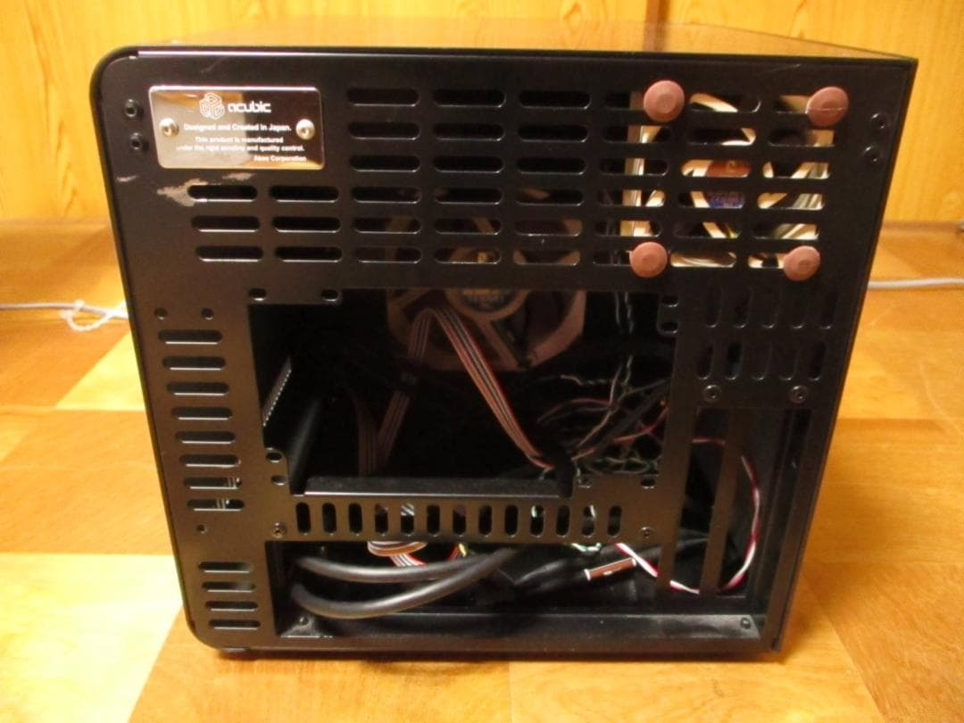 Abee acubic CS01 (Noctuaファン付き)