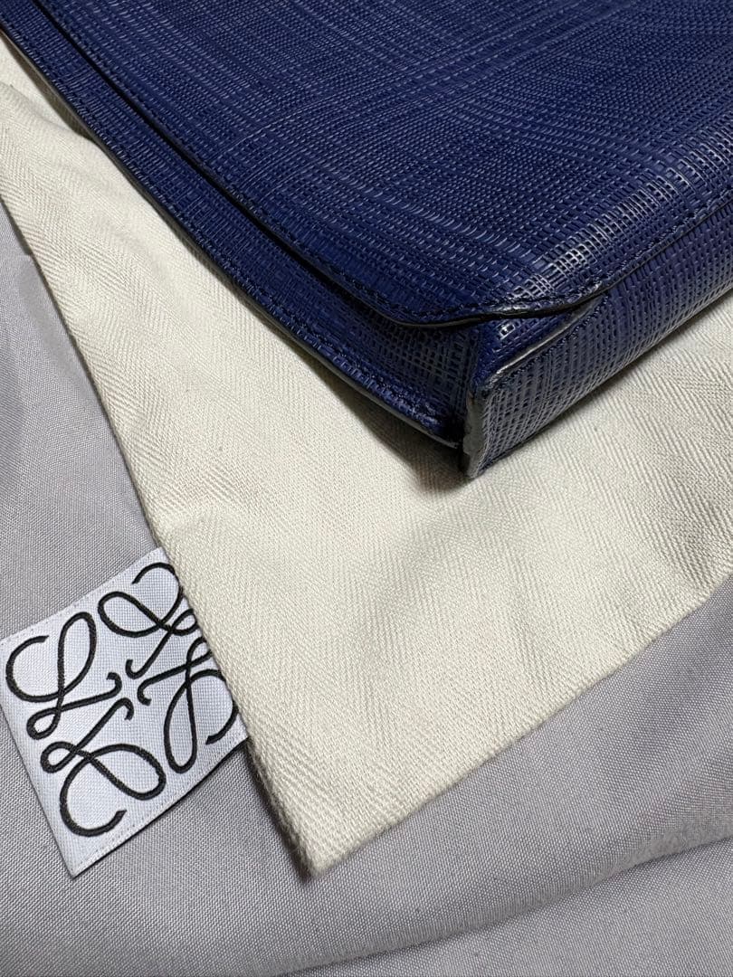 ロエベ アナグラムロゴ ゴヤ ショルダーバッグ