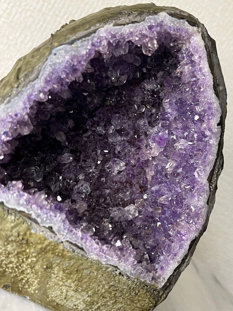 【天然石】アメジストドーム 紫水晶 ジオード 原石 パワーストーン　1,208g