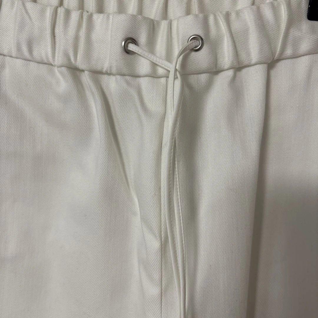 新品.タグ付き.blancvert.チノパンツ.テーパードパンツ.38.ホワイト