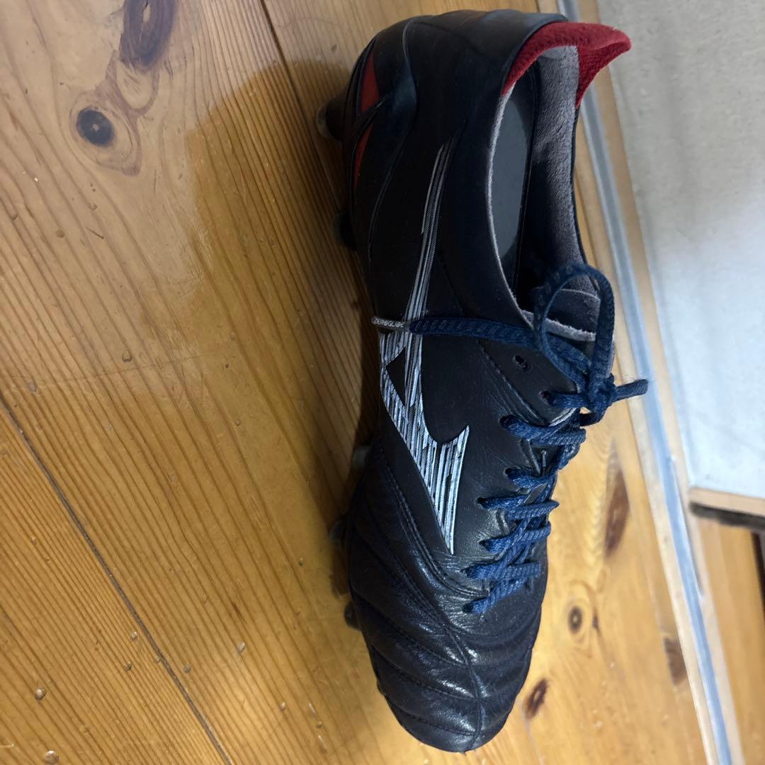 Mizuno サッカーシューズ 黒/赤