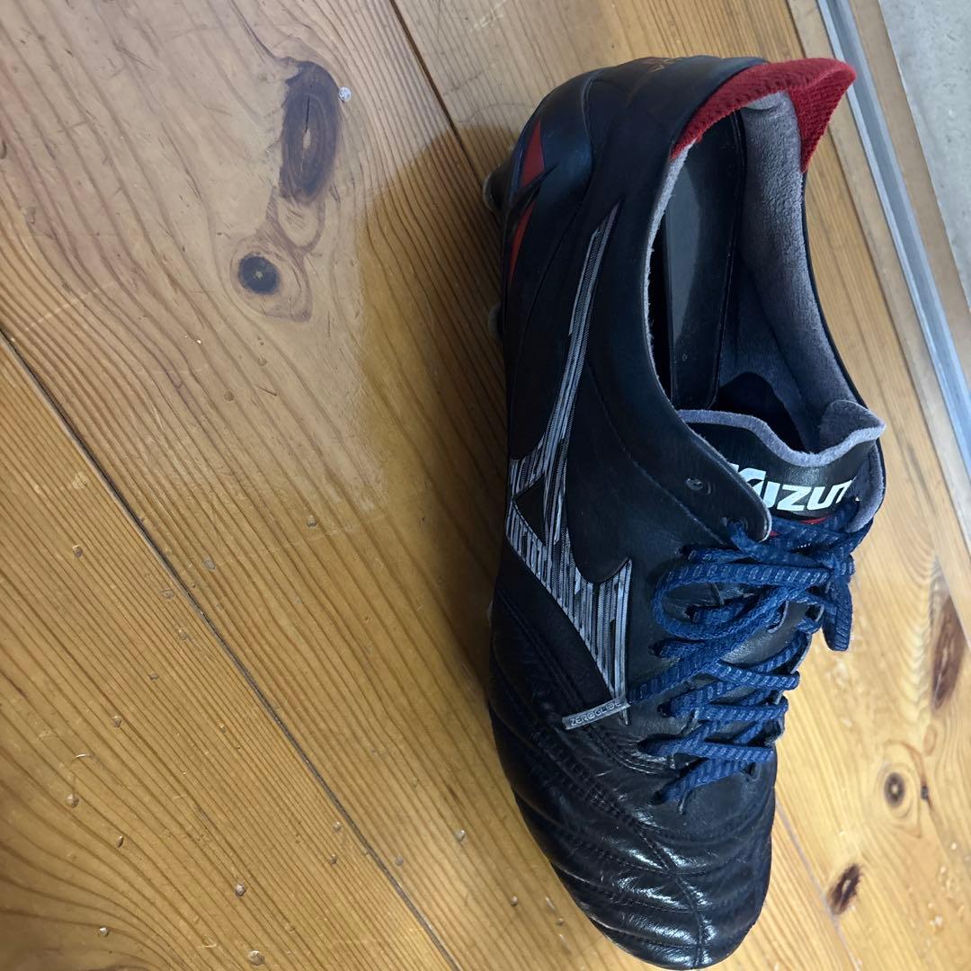 Mizuno サッカーシューズ 黒/赤