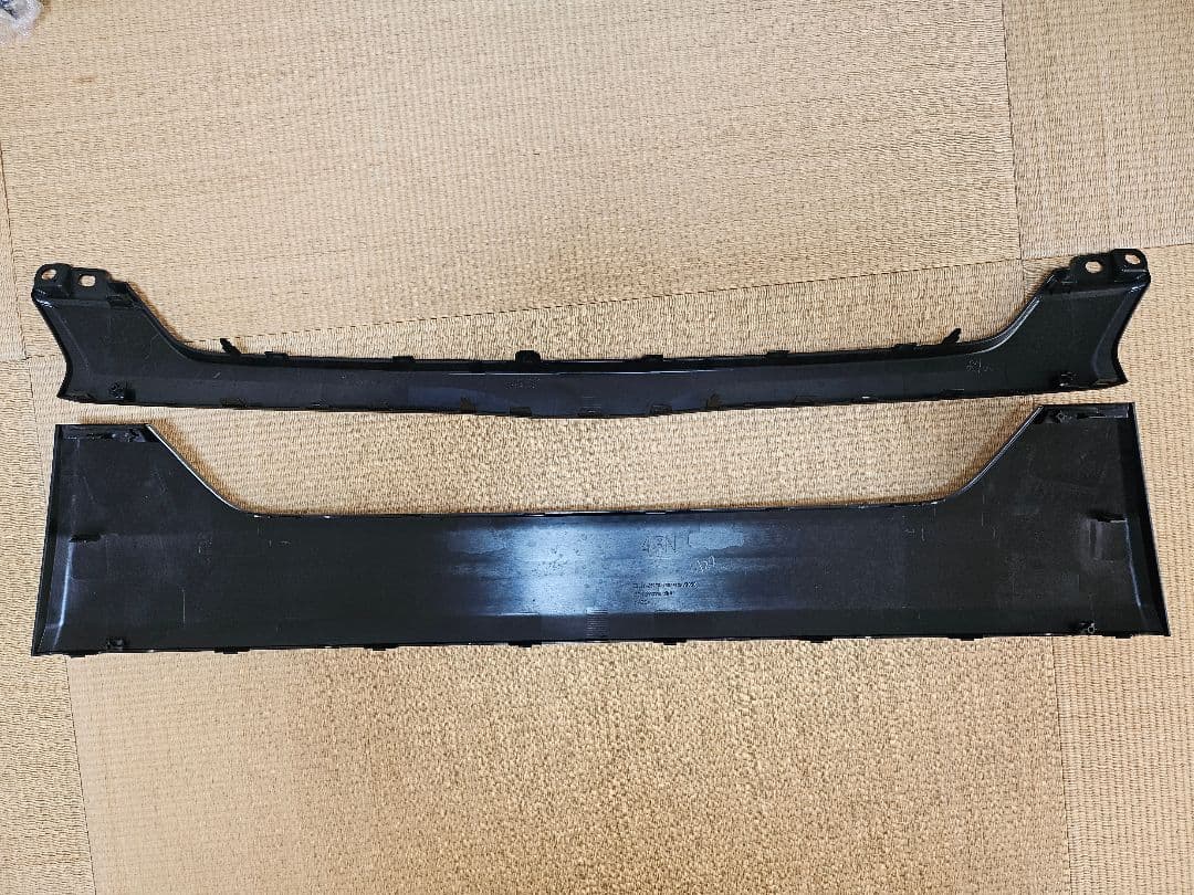 GV様 トヨタ ハイエース アースカラーグリル