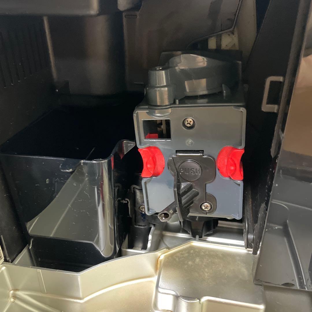 De'Longhi マグニフィカエスプレッソマシンESAM03110