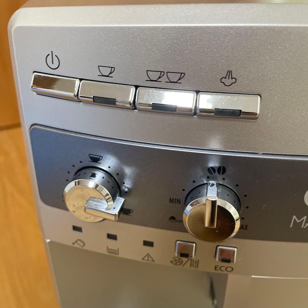 De'Longhi マグニフィカエスプレッソマシンESAM03110