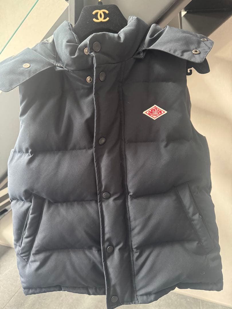 【DANTON】ダントン　ダウンベスト ネイビー　フード付きサイズ36 フェザー