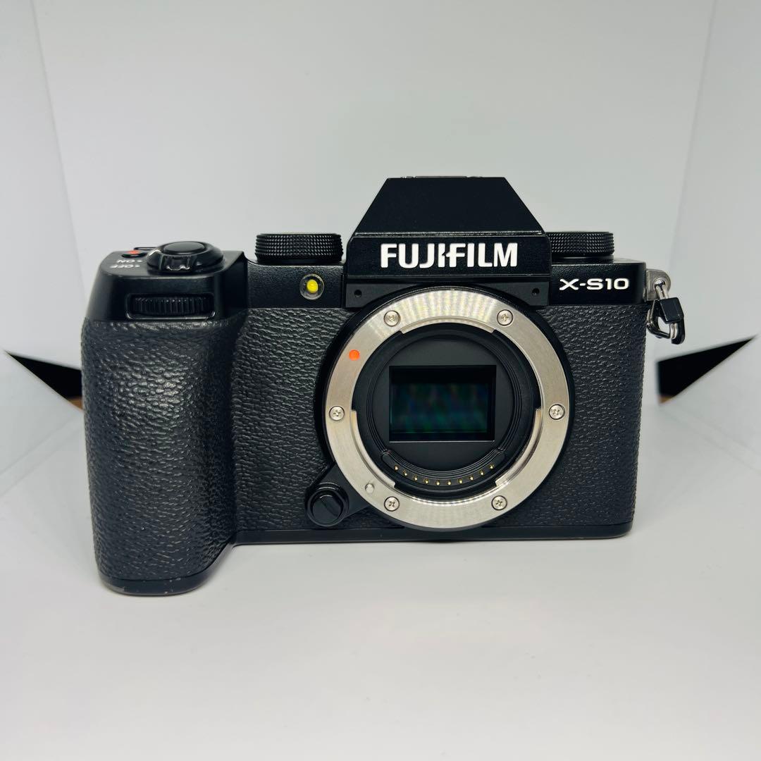 【大量まとめ売り】Fujifilm X-S10 レンズ4本＋備品〔7,451枚〕