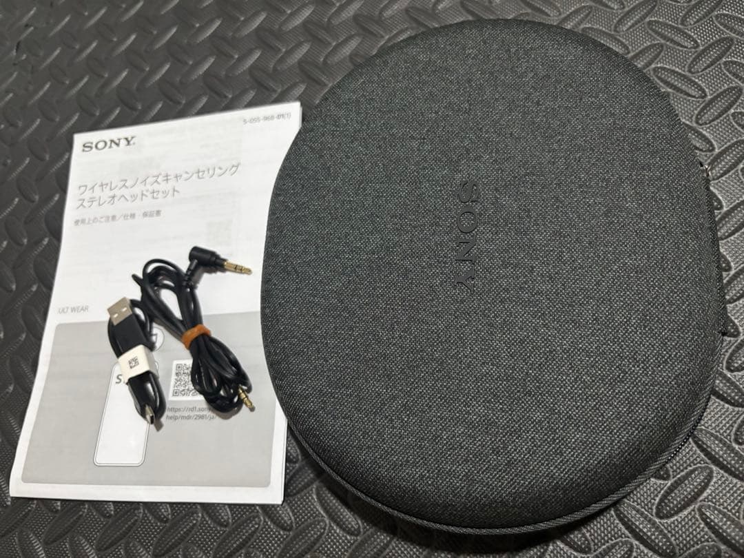 （ほぼ未使用）SONY ワイヤレスヘッドホンWH-ULT900N