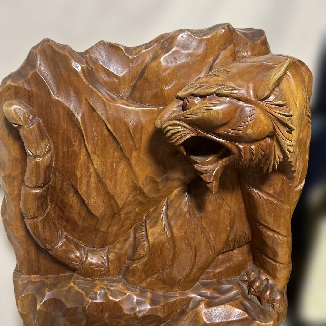 木彫り　虎　双虎アンティーク　刀彫 　 天然木　置物 衝立 縁起物　一枚板