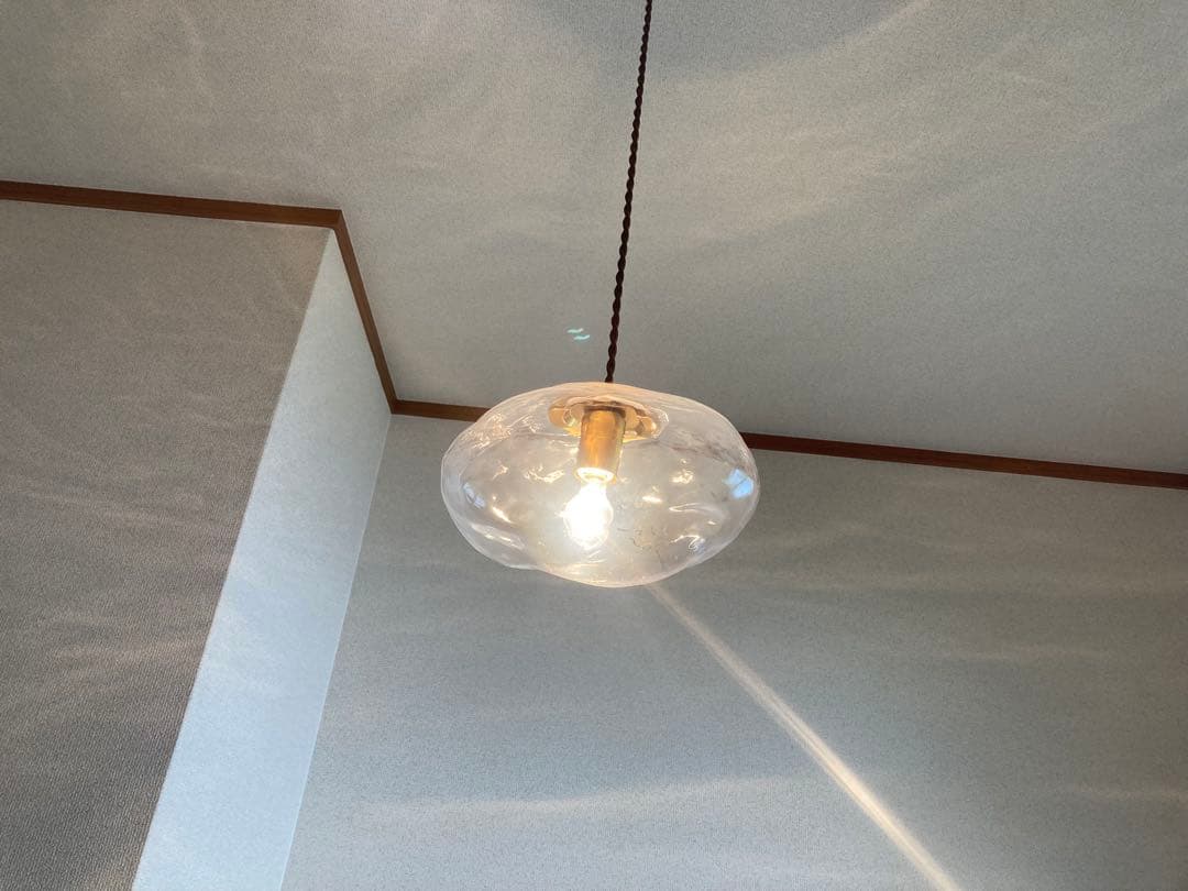 Neron ペンダントライト クリアガラス