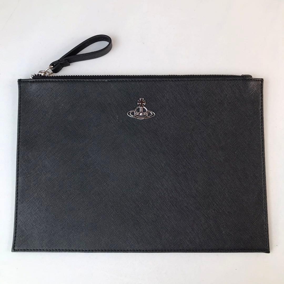 【極美品】ヴィヴィアンウエストウッド　クラッチバッグ　ヴィーガン　オーヴ　黒