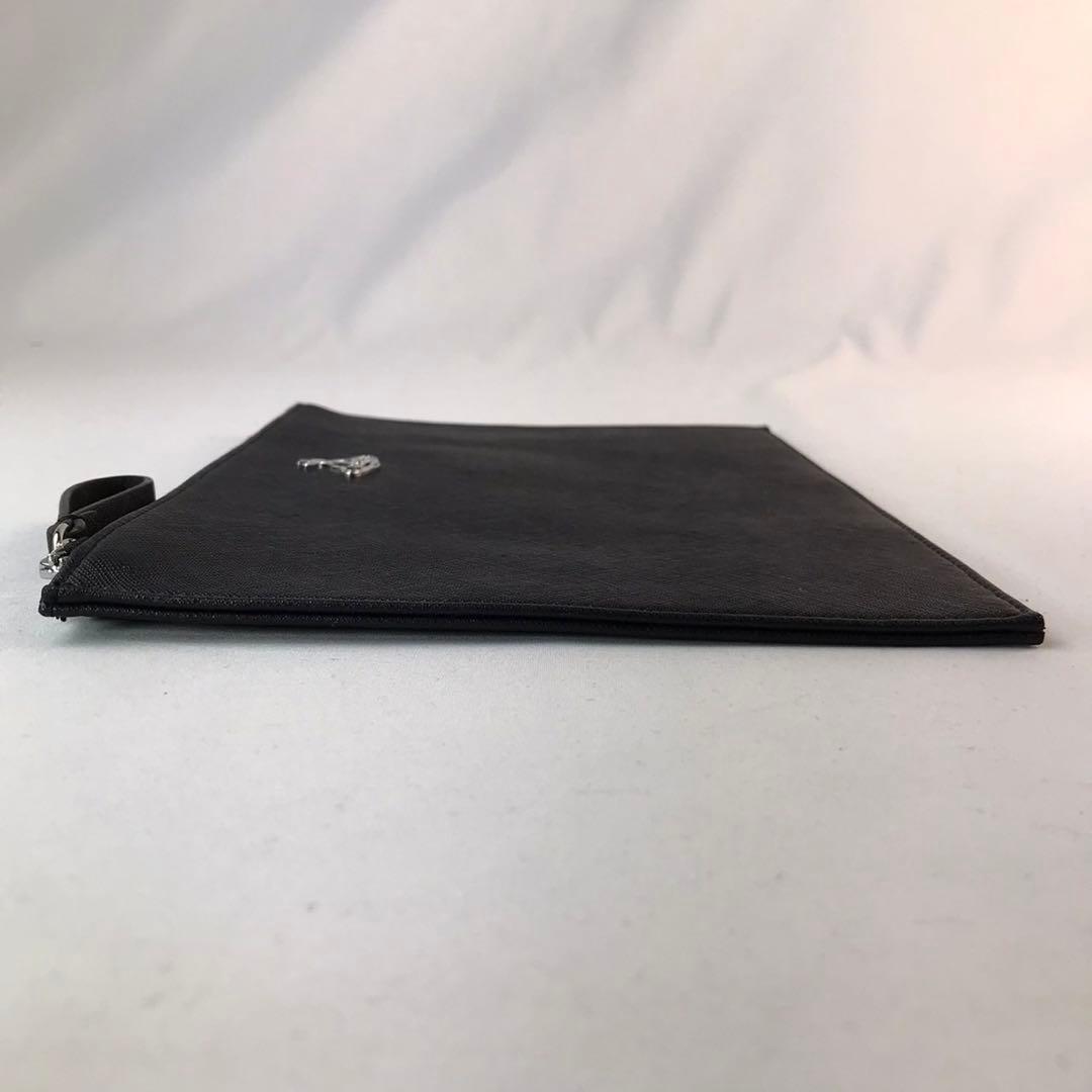 【極美品】ヴィヴィアンウエストウッド　クラッチバッグ　ヴィーガン　オーヴ　黒