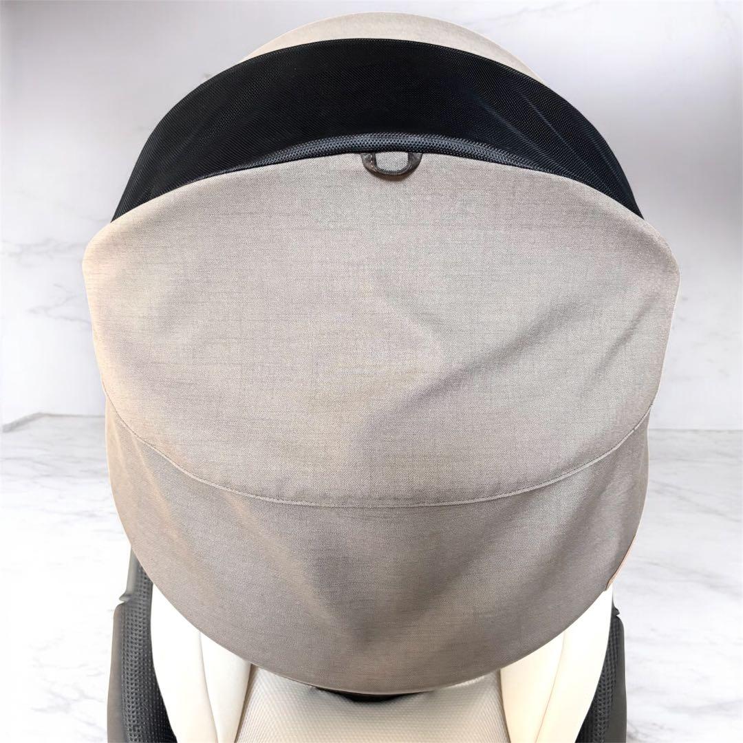 【美品】コンビ チャイルドシート ザエス エッグショック ISOFIX