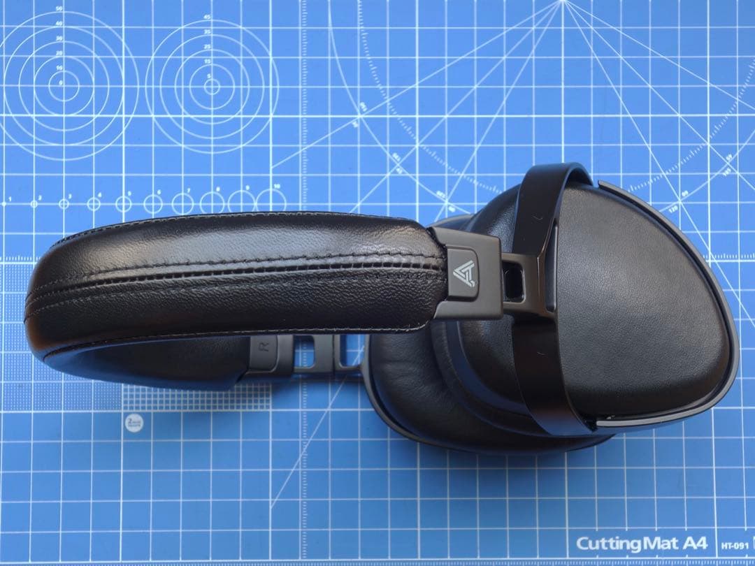 ヘッドホン AUDEZE SINE