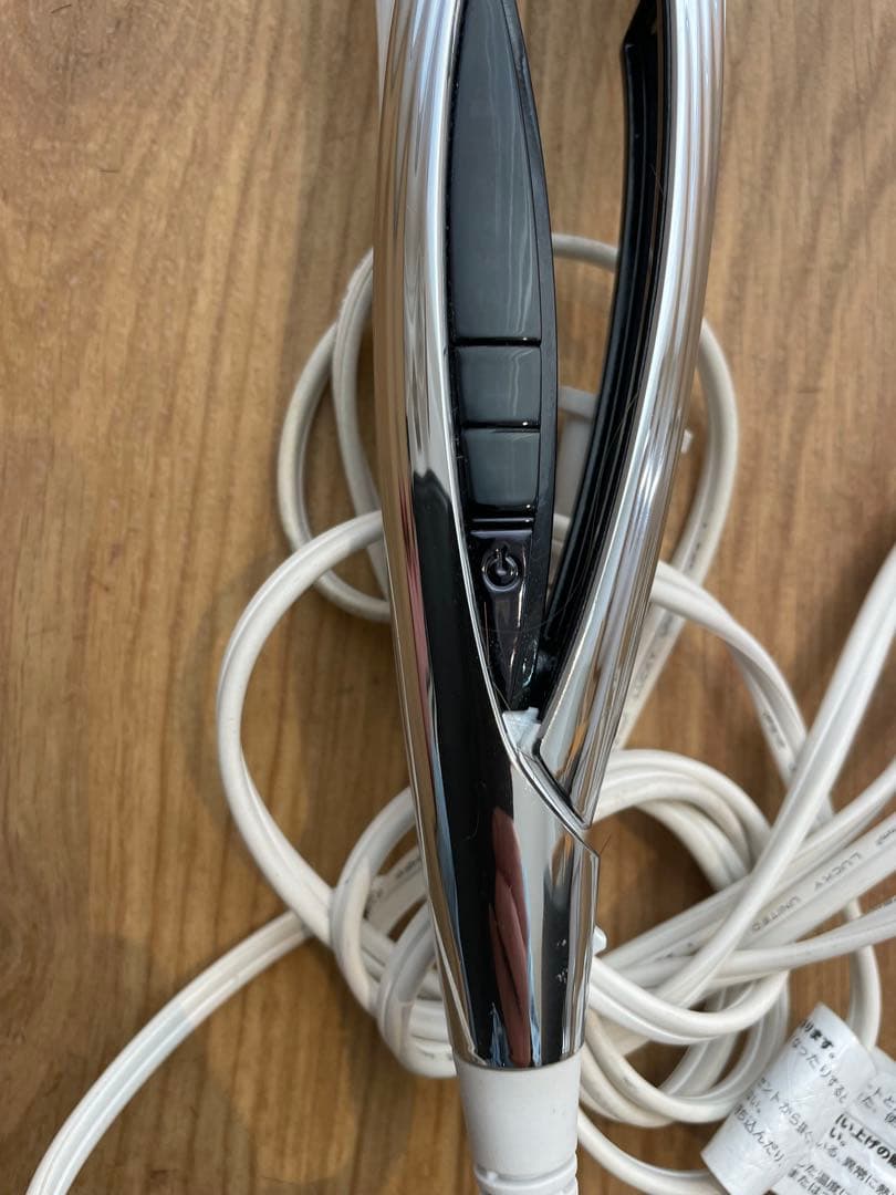リファ　ストレートアイロン　ホワイト　美品
