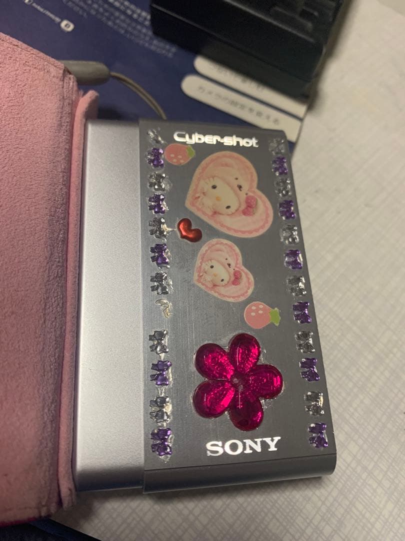 SONY Cyber-Shot DSC-T77 カバー桃　ほぼ未使用です　美品