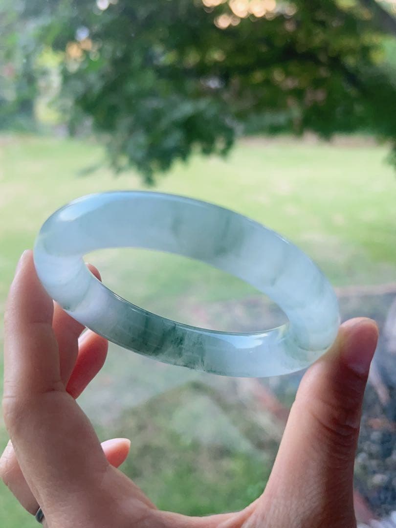 翡翠色 天山翠 金糸玉　天然石　バングル内径56.7 満圏