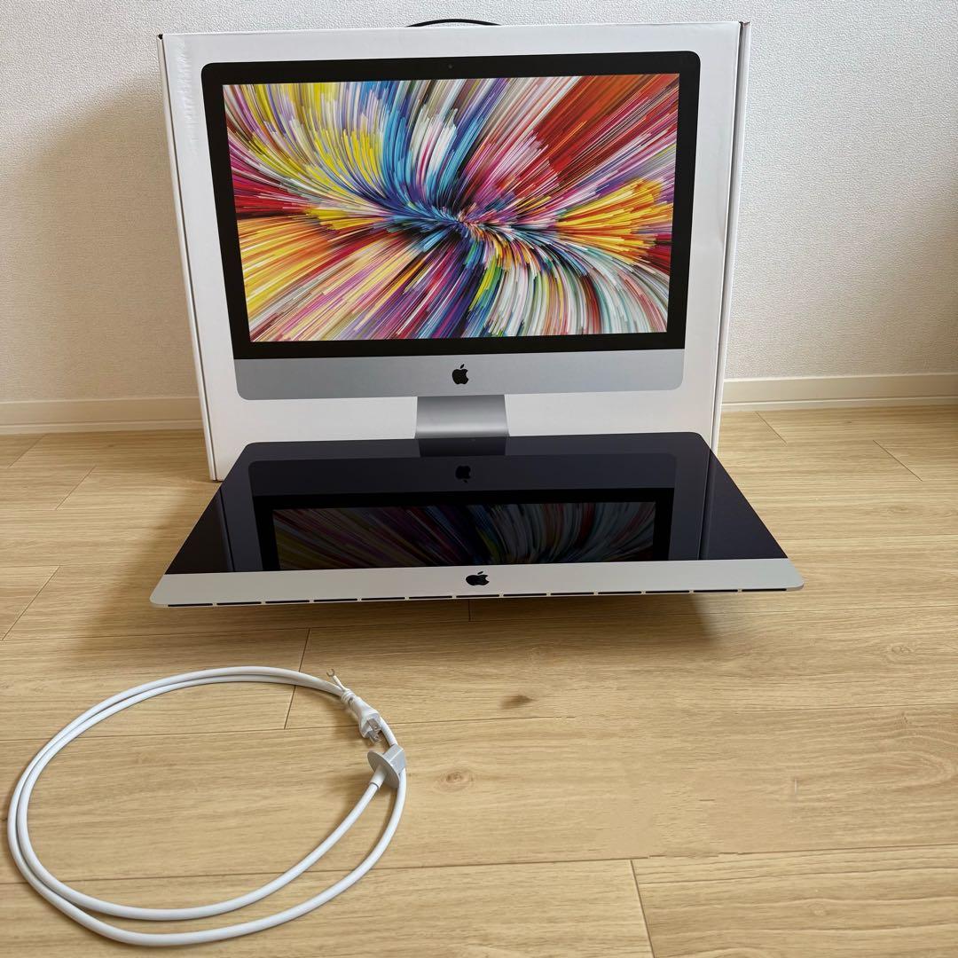 iMac 27inch 2020 Retina5K VESAマウントアダプタ搭載