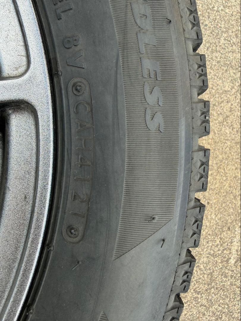 【ヒロさん専用】14インチ スタッドレスタイヤ・ホイールセット